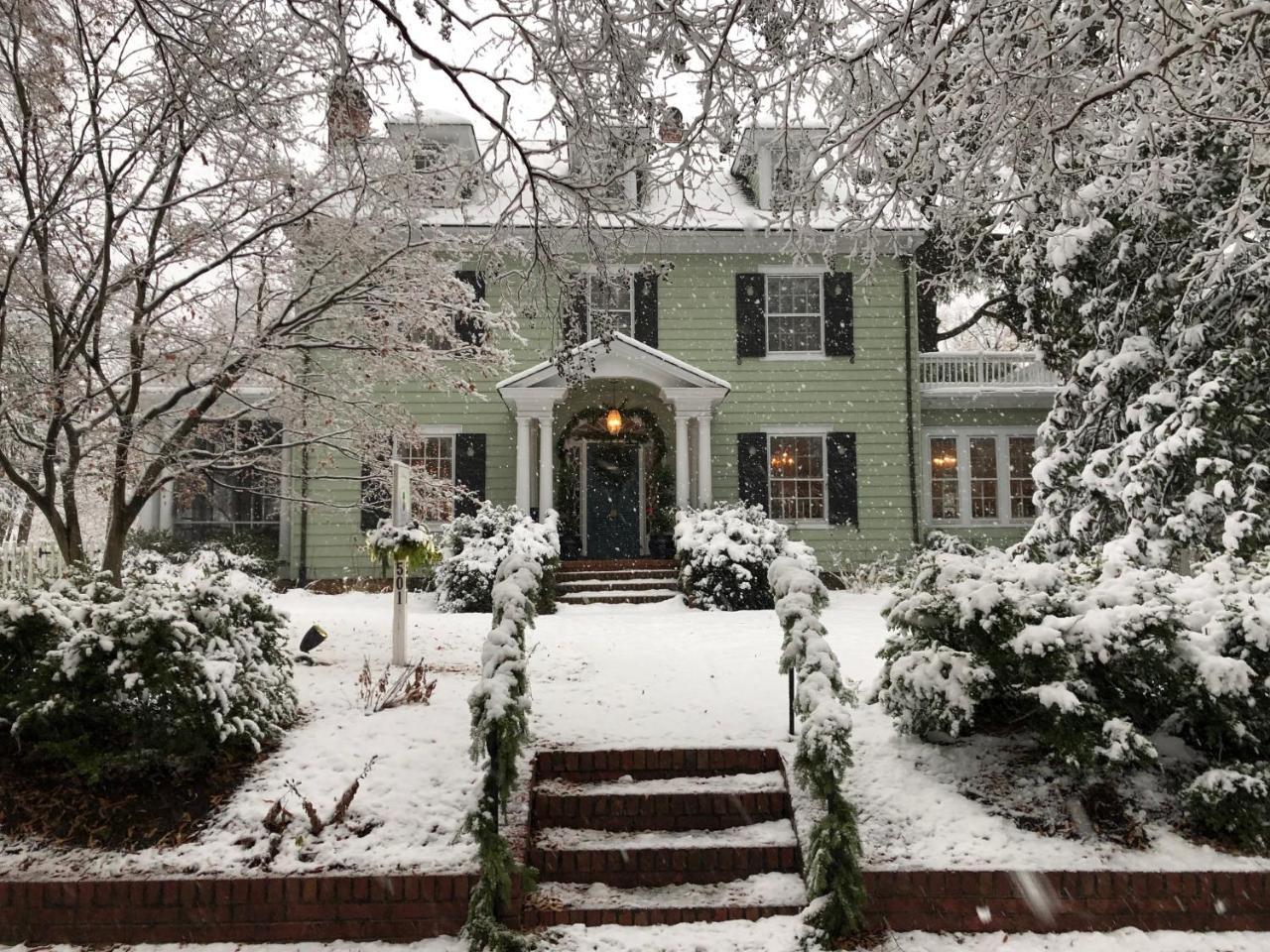 Colonial Capital B&B Уилямсбърг Екстериор снимка